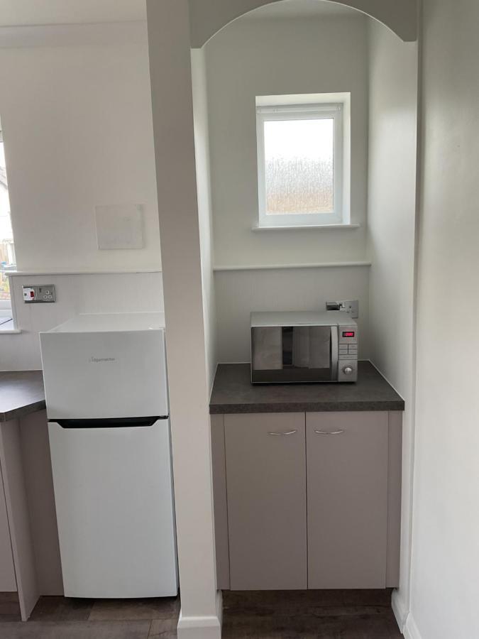 Large 2-Bedroom Maisonette With Free Parking Twickenham Esterno foto