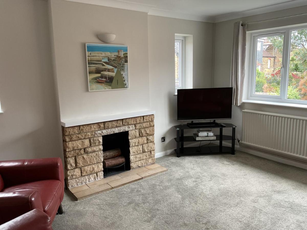Large 2-Bedroom Maisonette With Free Parking Twickenham Esterno foto